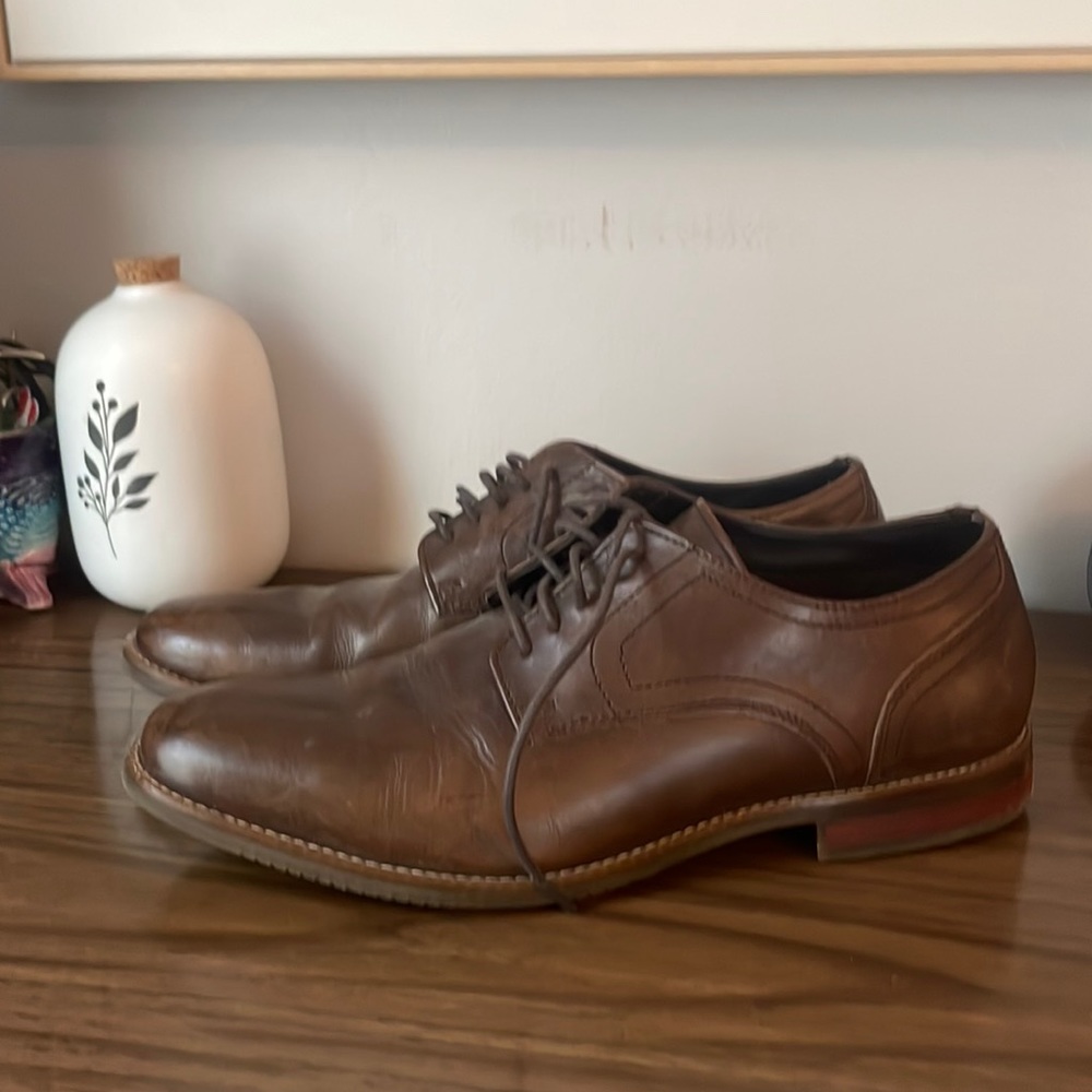 Men’s casual dress shoes